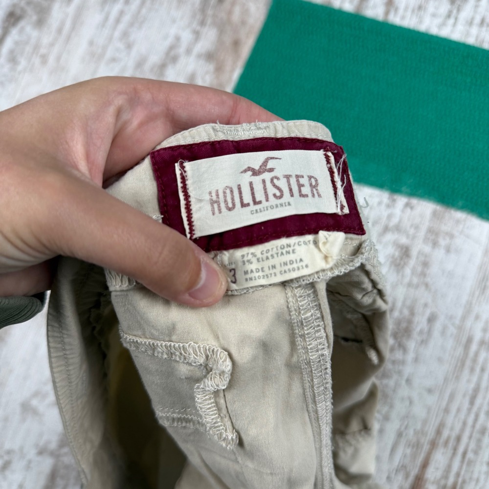 VTG Y2K Hollister Khaki Chino Mini Micro Shorts Size 3 Tie Waist Ultra Low Rise - Picture 2 of 7